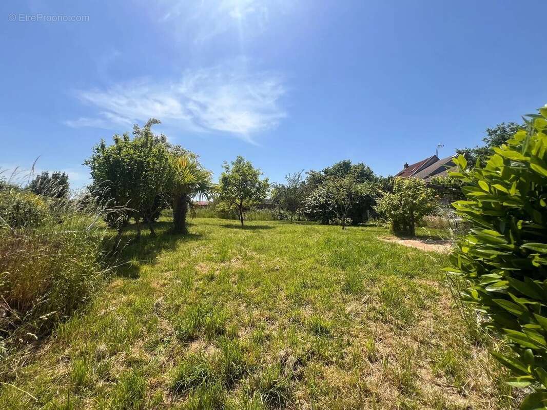 Ref 2230 - Maison en pierre, 6 chambres, verranda et sous-sol. - photo 22