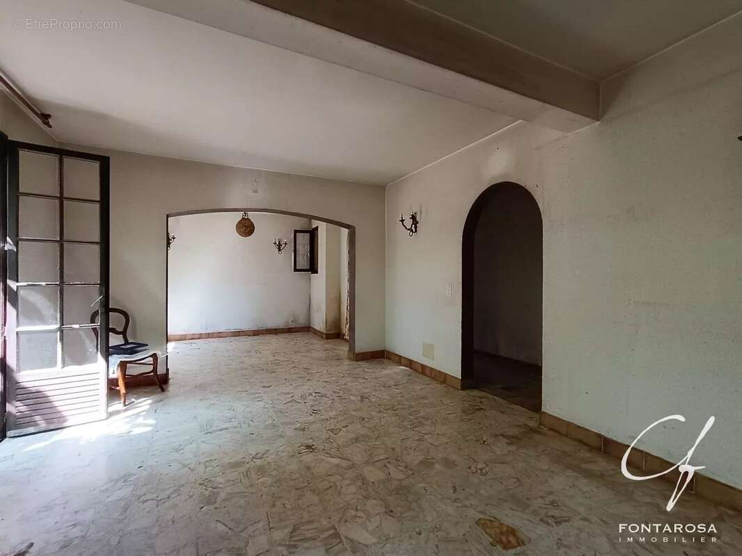 Appartement à SAINT-PAUL-EN-FORET