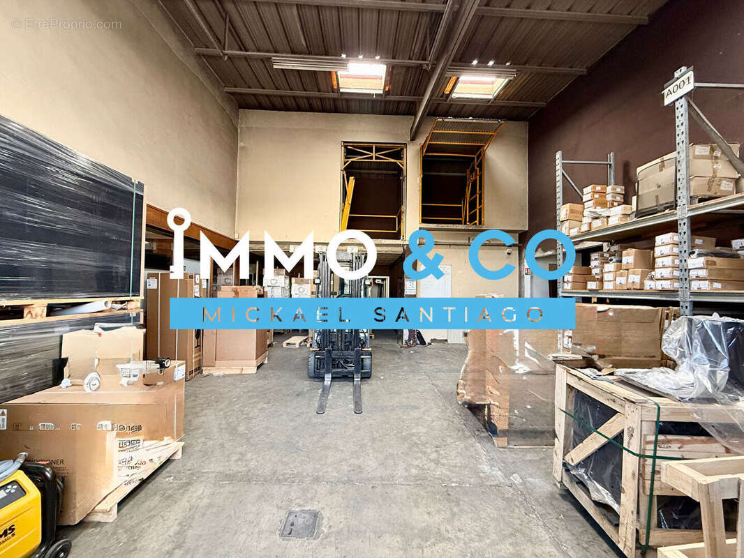 Commerce à PORTES-LES-VALENCE