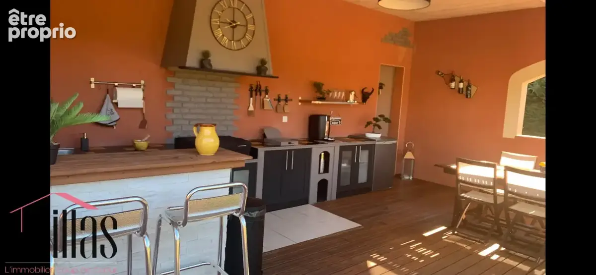 Magnifique maison familiale avec piscine, sauna et vaste terrain - photo 16