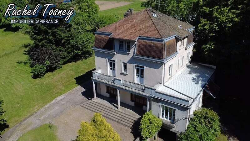 Maison à FOUGEROLLES