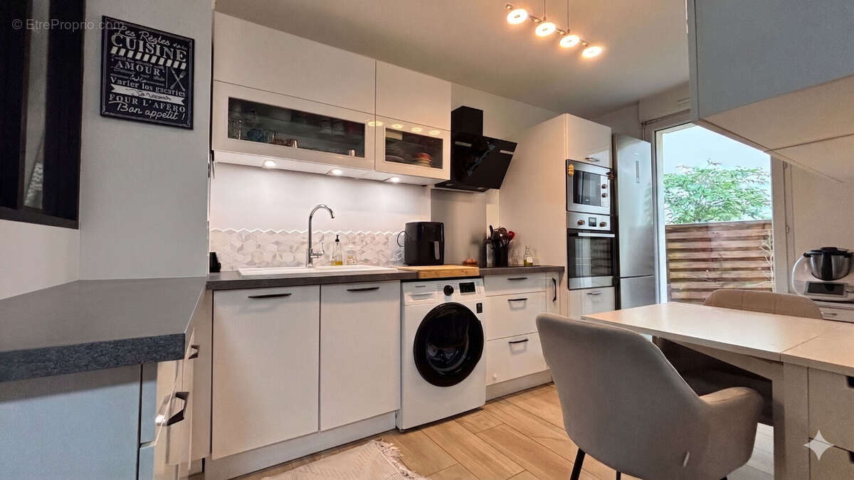 Appartement à CORBEIL-ESSONNES