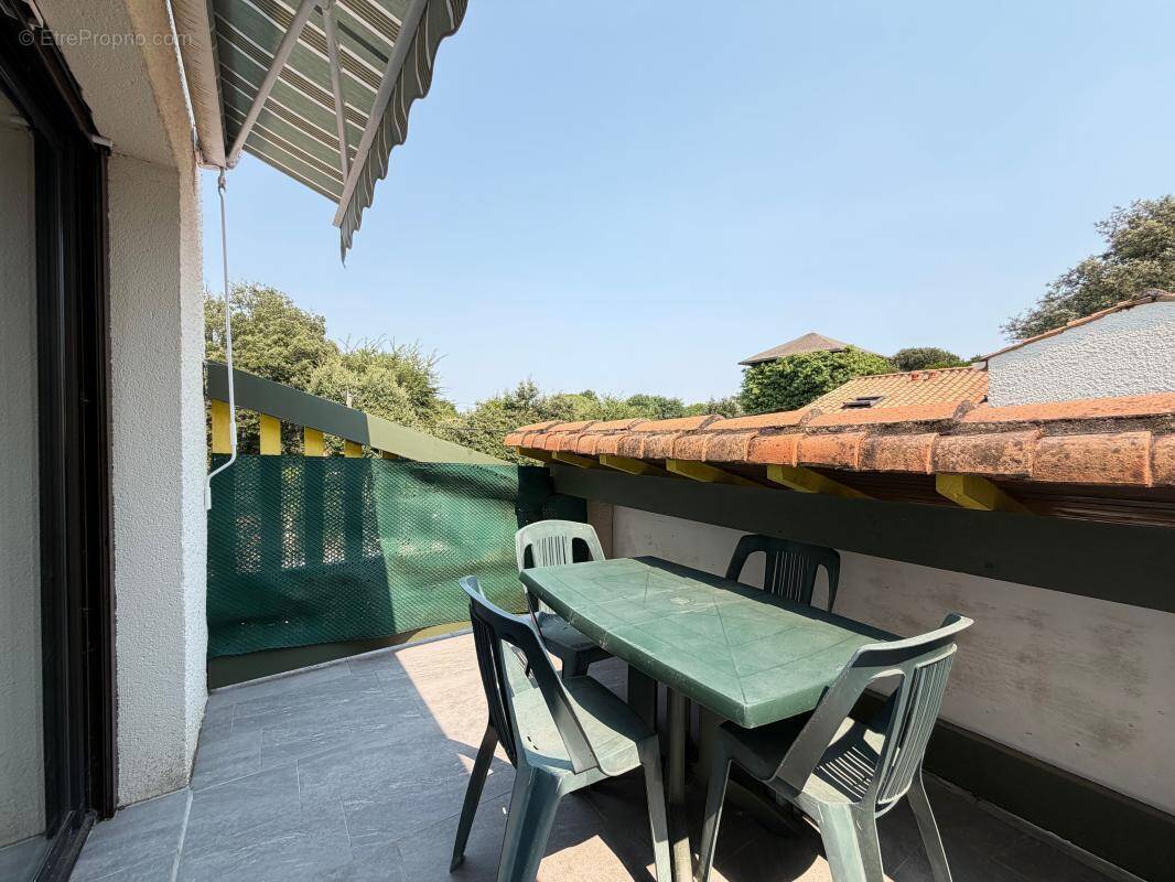 Appartement à VAUX-SUR-MER