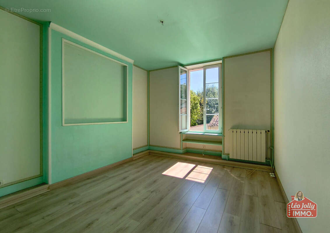Maison à COGNAC