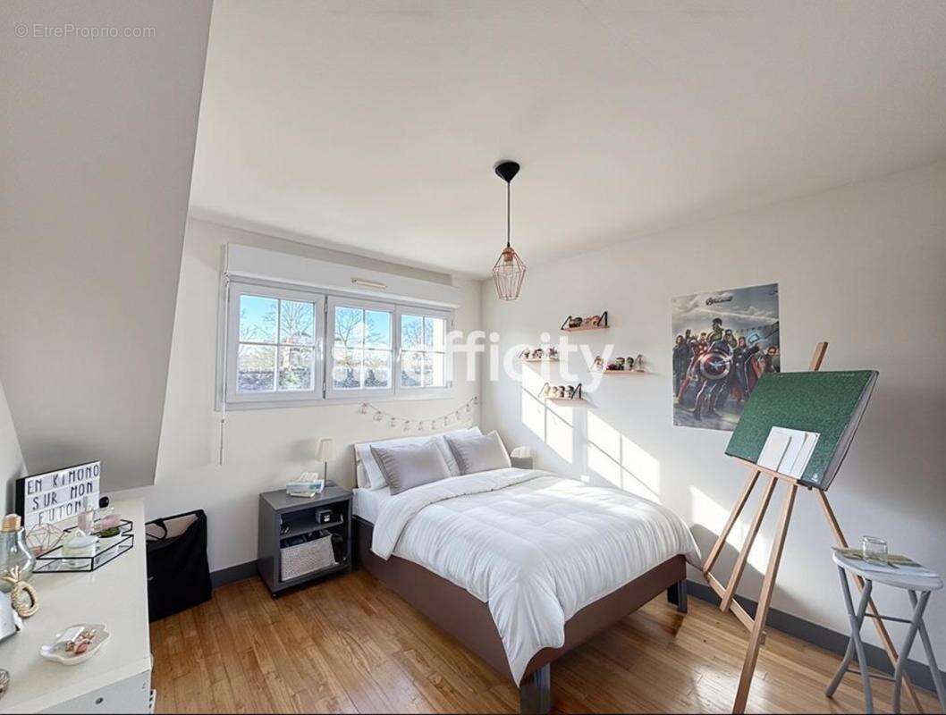 Appartement à MONT-L'EVEQUE