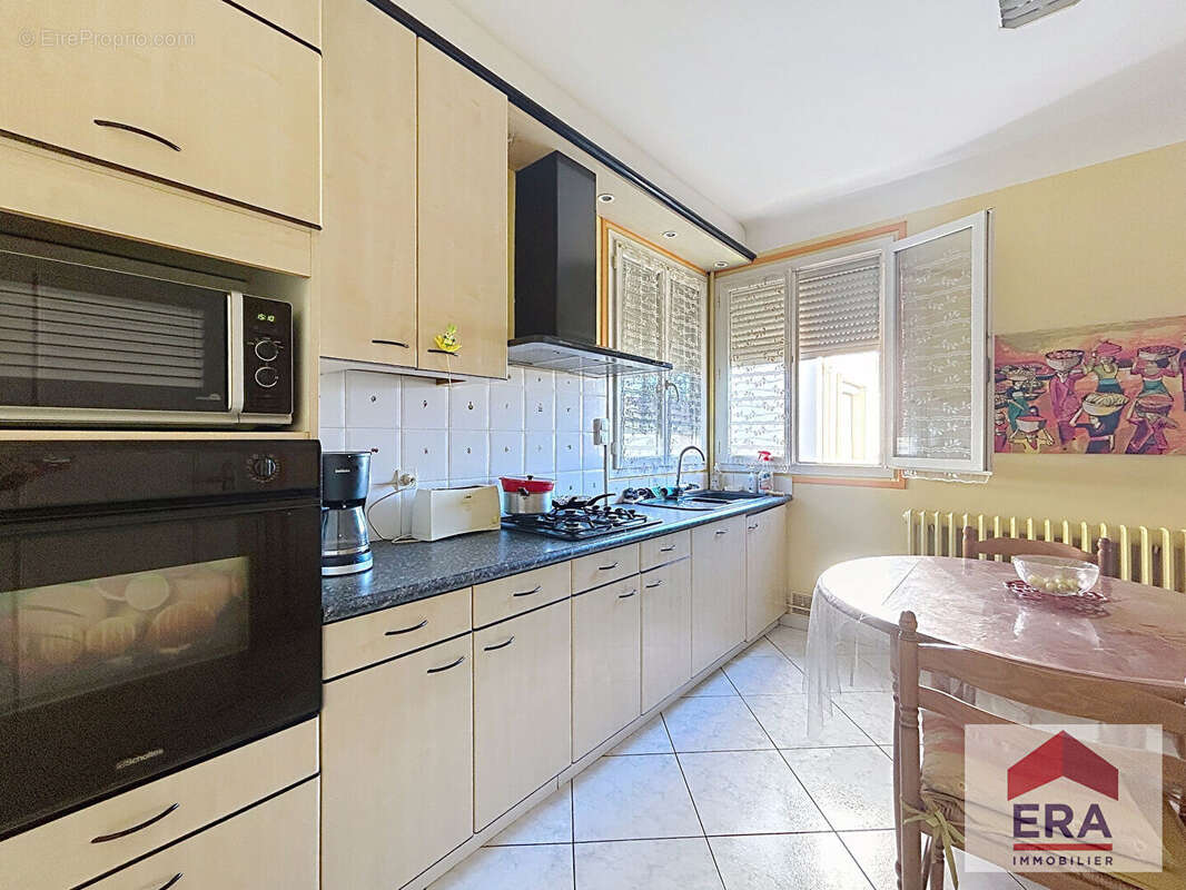 Appartement à BEZIERS