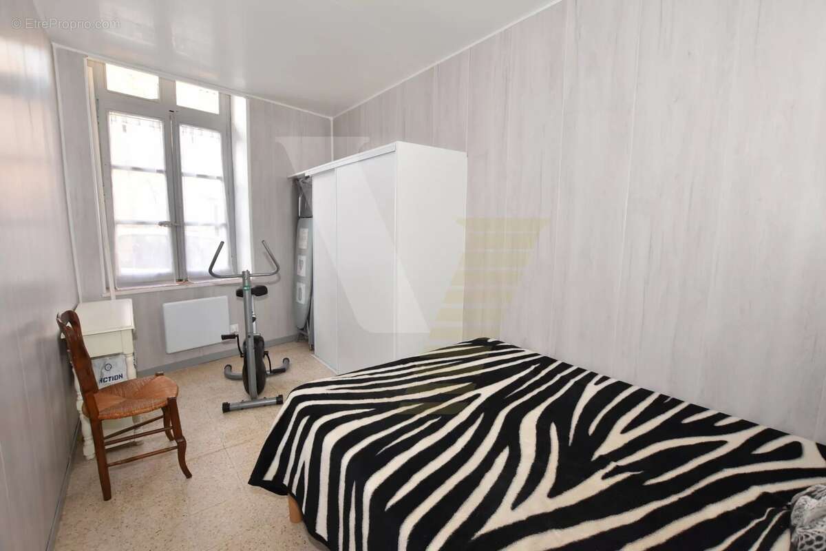 Maison à VILLENEUVE-LES-BEZIERS