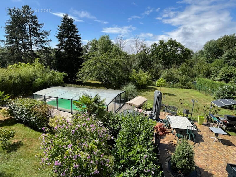 Maison à EMANCE