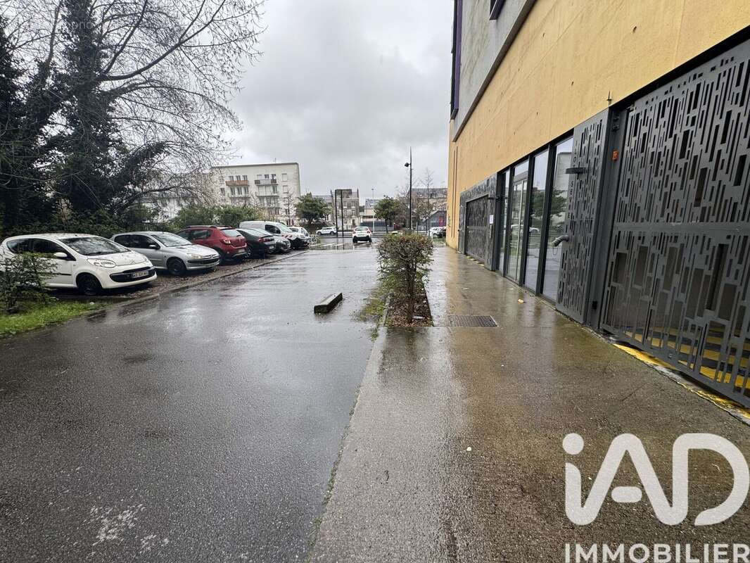 Photo 3 - Parking à REZE