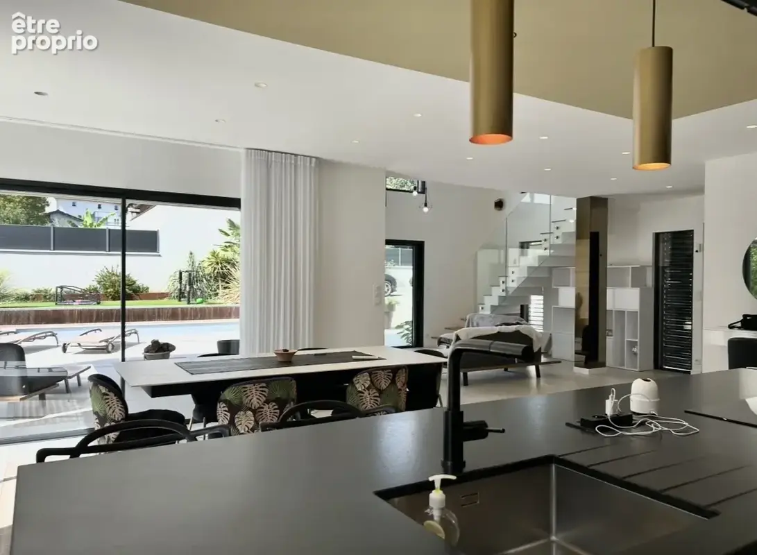 Photo Maison à Ecully au prix de 985 000€