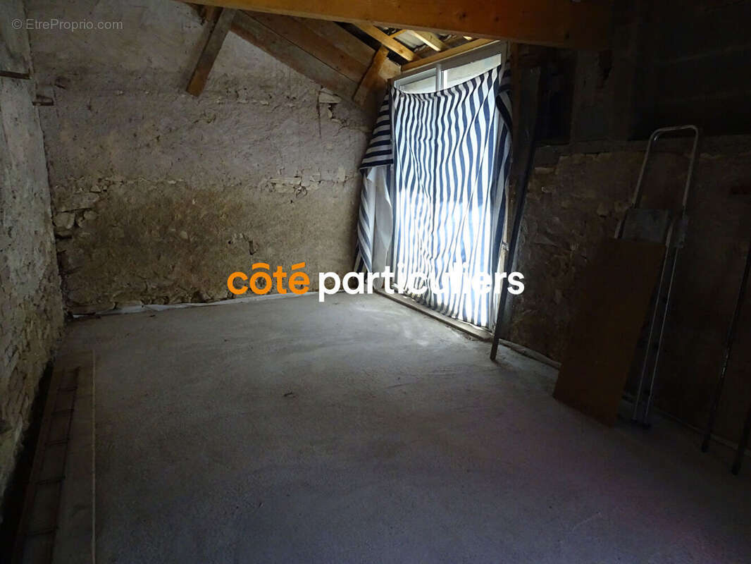 Maison à LA CELLE-CONDE