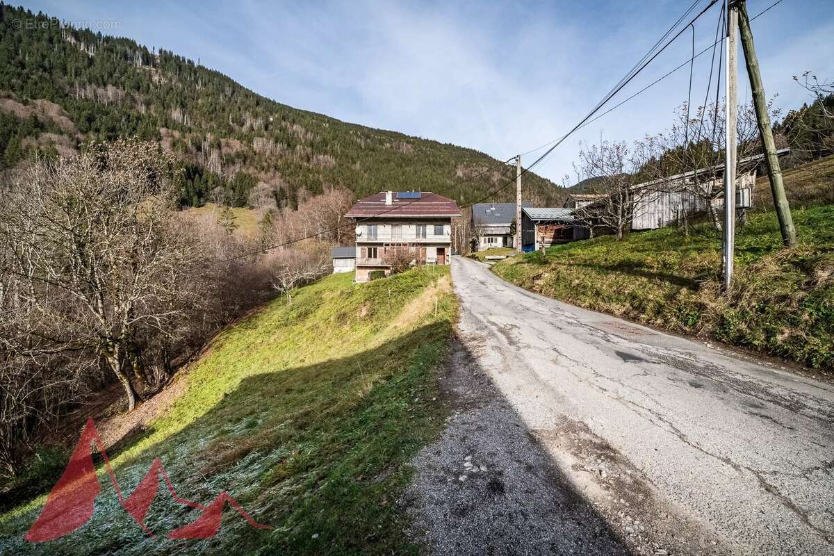 Terrain à SAINT-JEAN-D'AULPS