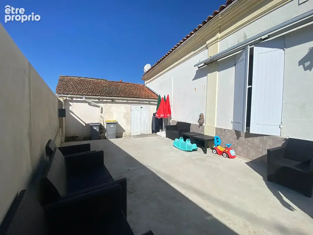 Maison Tonnay Charente 8 chambres - photo 14
