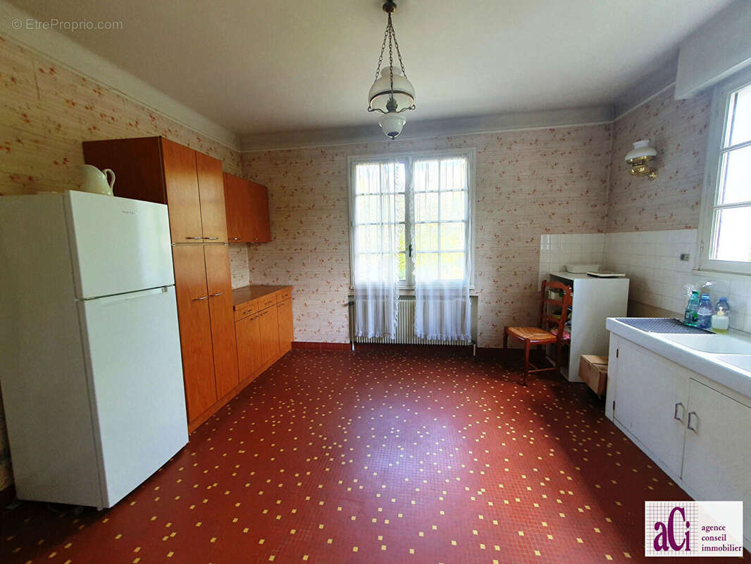 Maison à L&#039;HAY-LES-ROSES