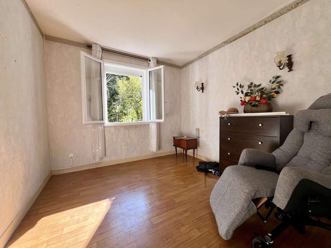 Maison à SAINT-PAUL-CAP-DE-JOUX