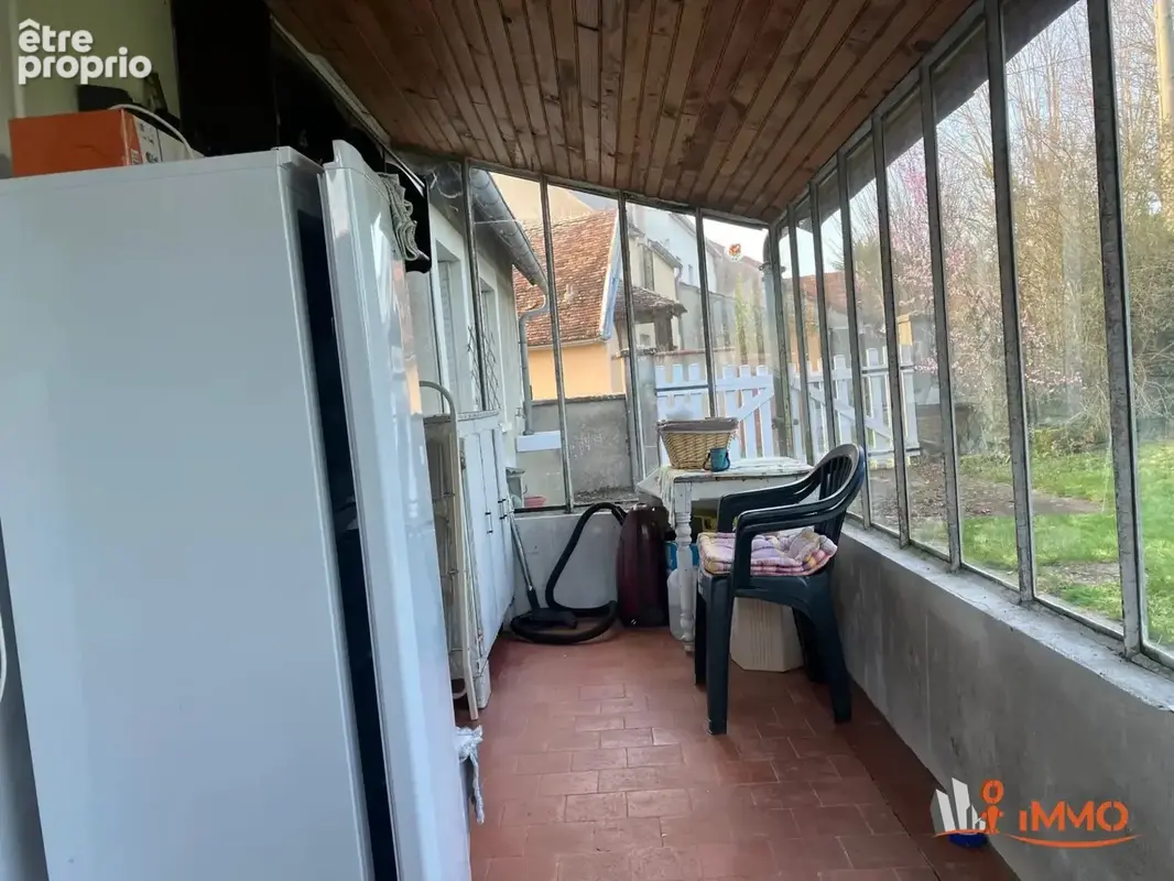 Maison ancienne en bon état général - photo 9