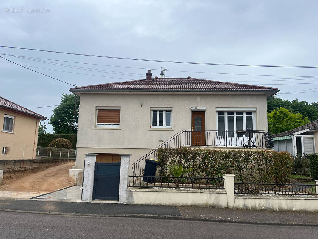 Maison à LE BREUIL