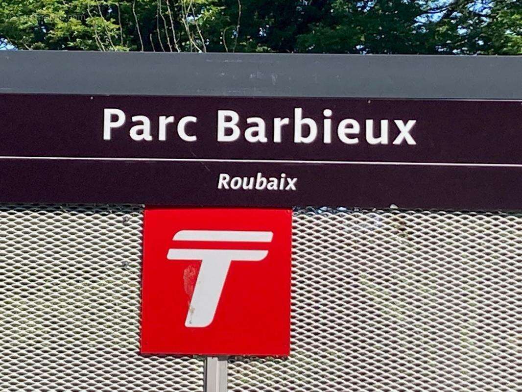 Parc barbieux t3 73.30m² lumineux sans vis a vis , parking couvert , cave - photo 2