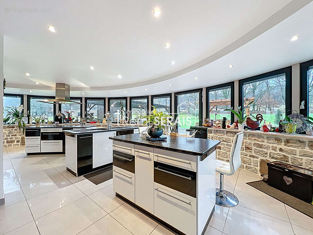 Maison à BAGNOLES-DE-L'ORNE