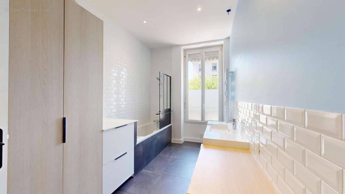 Appartement familial d'exception à vendre  Rare sur le marché ! - photo 13