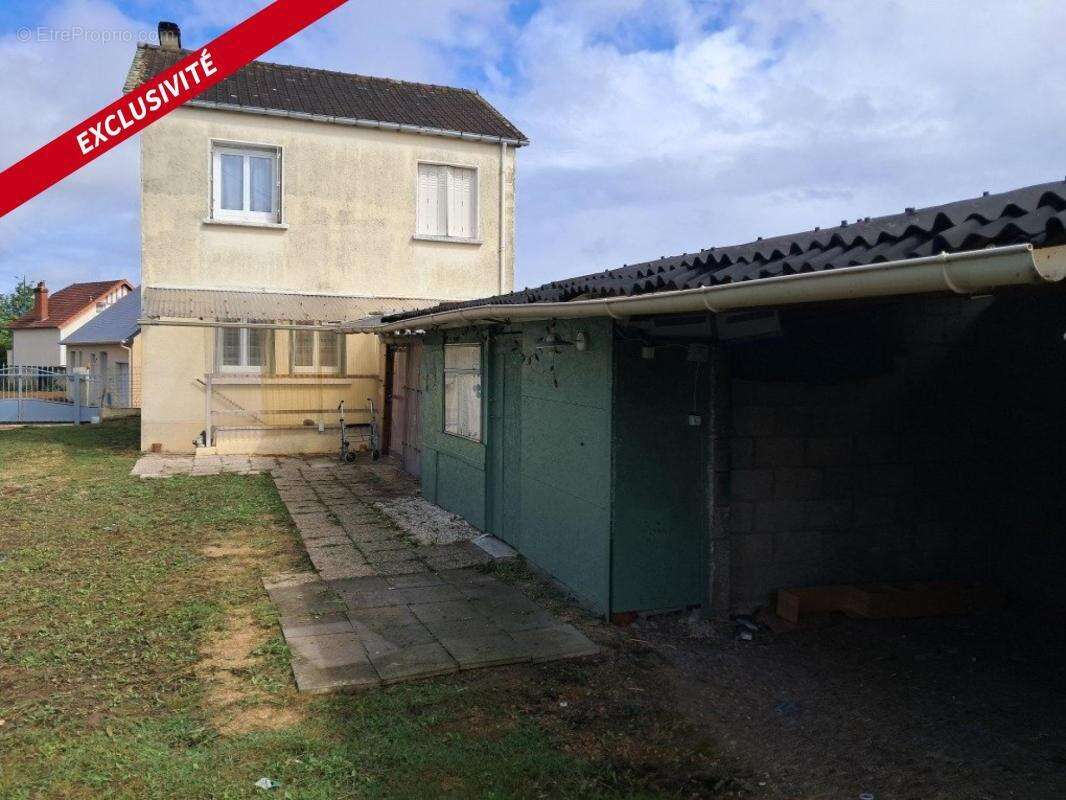 Maison à CHATEAU-DU-LOIR