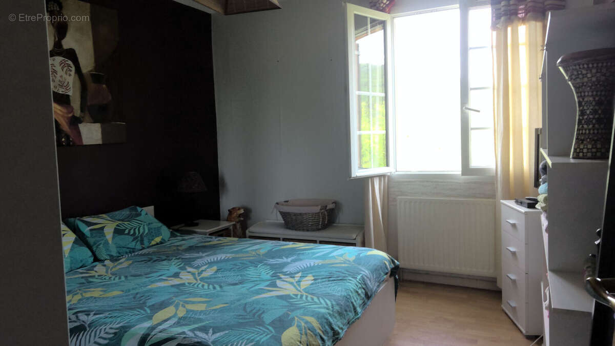 Maison à SAINT-FLORENT-SUR-AUZONNET