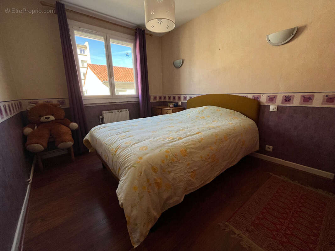 Appartement à GUILHERAND-GRANGES