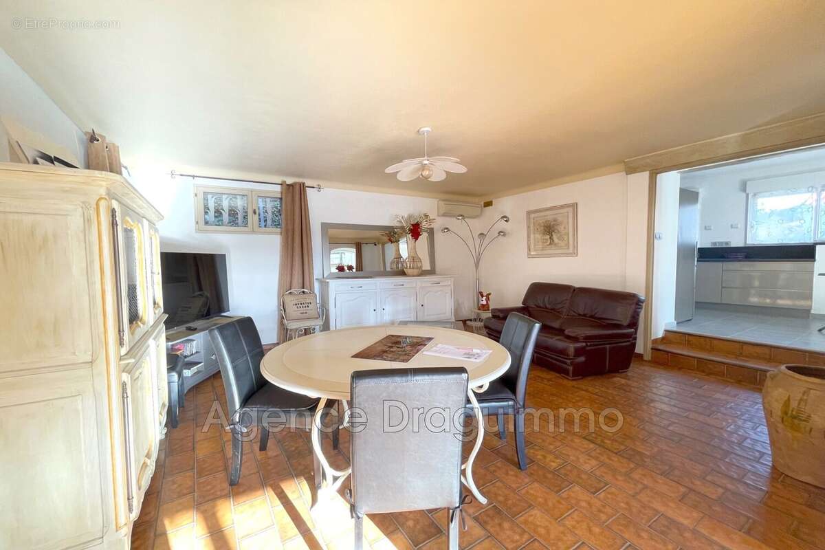 Maison à DRAGUIGNAN