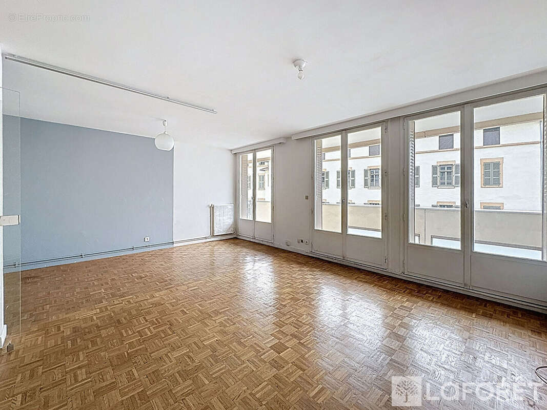 Appartement à LYON-4E