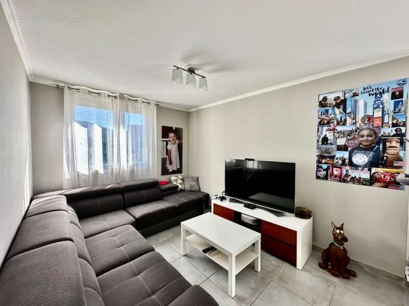 Appartement à MARSEILLE-9E