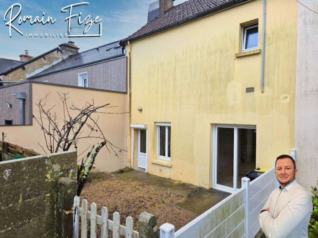 Maison à BRICQUEBEC