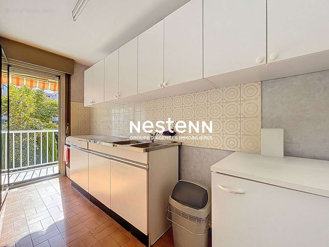 Appartement à VALLAURIS