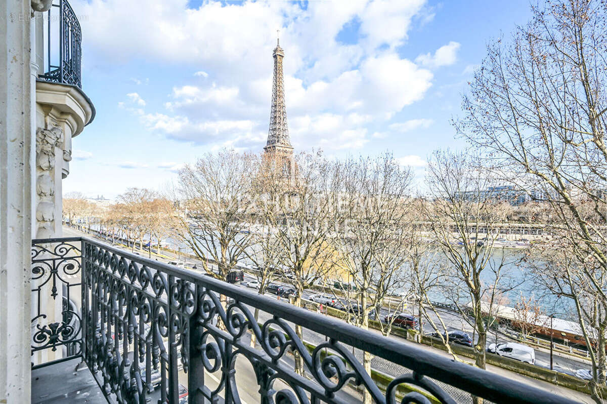 Tour Eiffel - Appartement d'exception Paris 16ème - photo 2