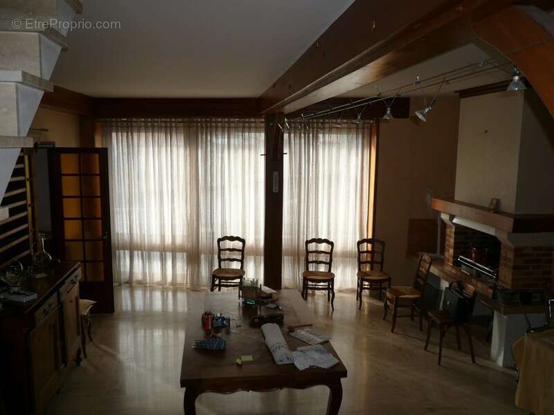 Maison à CHATEAUBERNARD