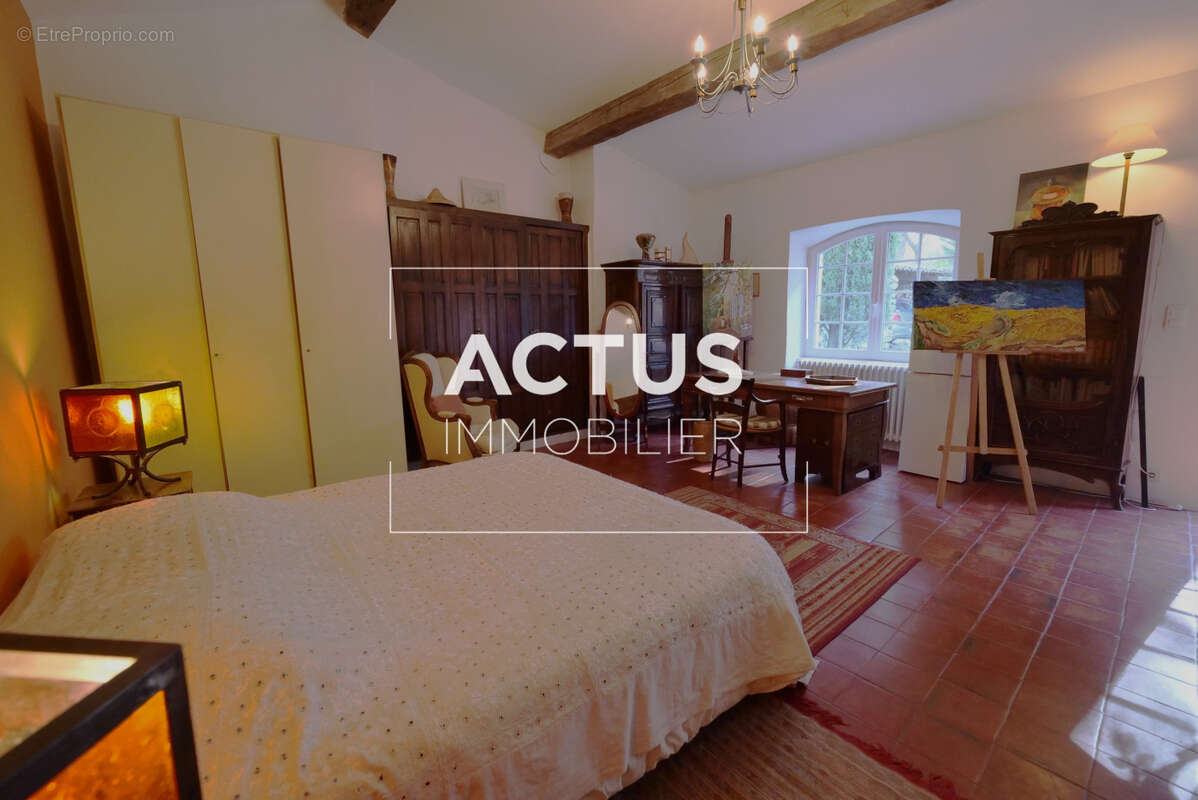 Maison à SALON-DE-PROVENCE