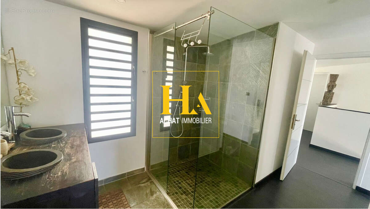 Maison à SAINT-PIERRE