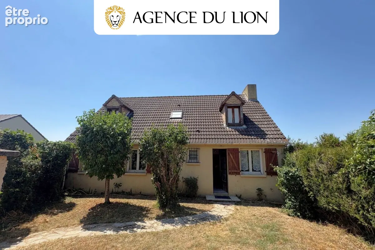 Maison à CHERISY