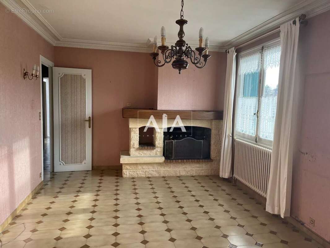 Maison à MAINE-DE-BOIXE
