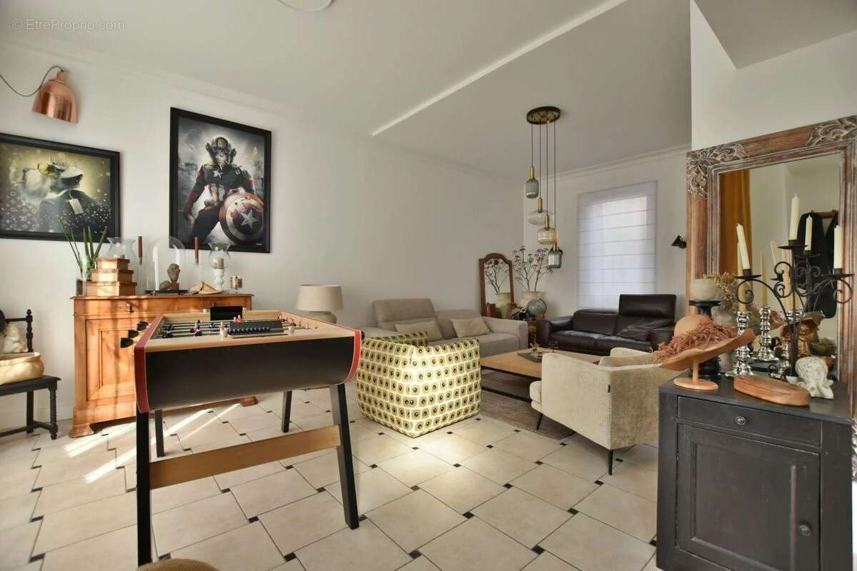 Maison à MORTAGNE-SUR-SEVRE