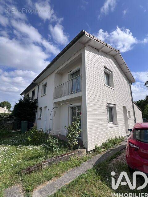 Photo 1 - Maison à BLANQUEFORT