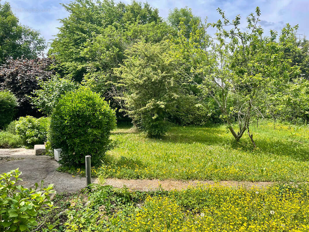 Maison à MONTMORENCY