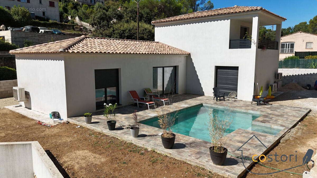 Maison à TRANS-EN-PROVENCE