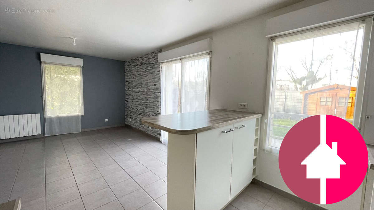 Appartement à FERRIERES-EN-BRIE