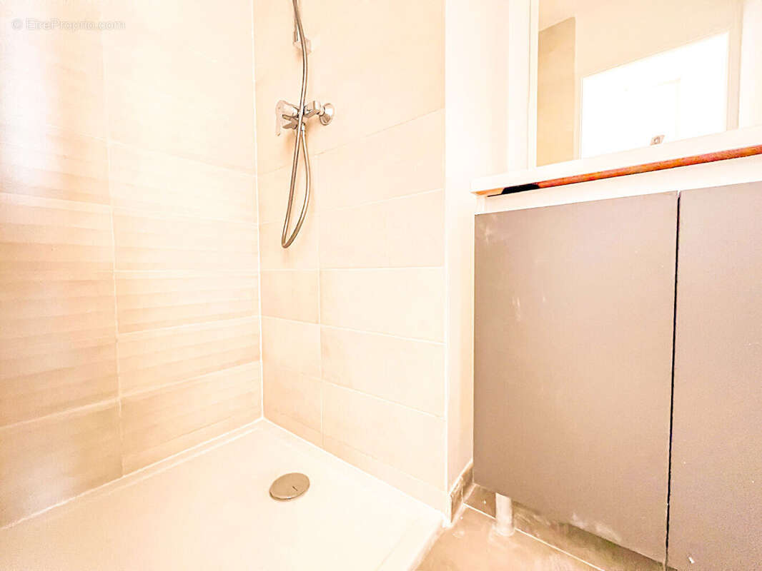 Dernier etage - photo 11
