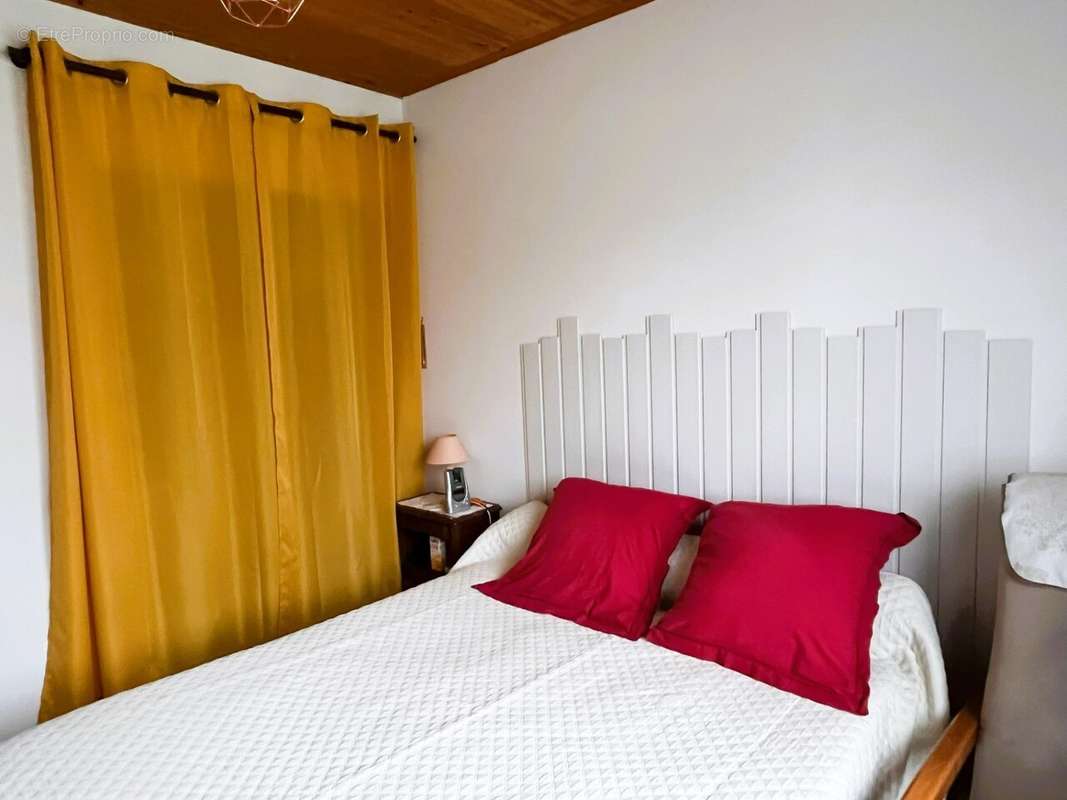 Maison à LA CHAPELLE-HERMIER