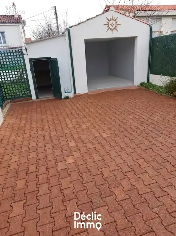 Plain-pied (3 marches)  - 3 chambres  véranda  jardin - garage - photo 10
