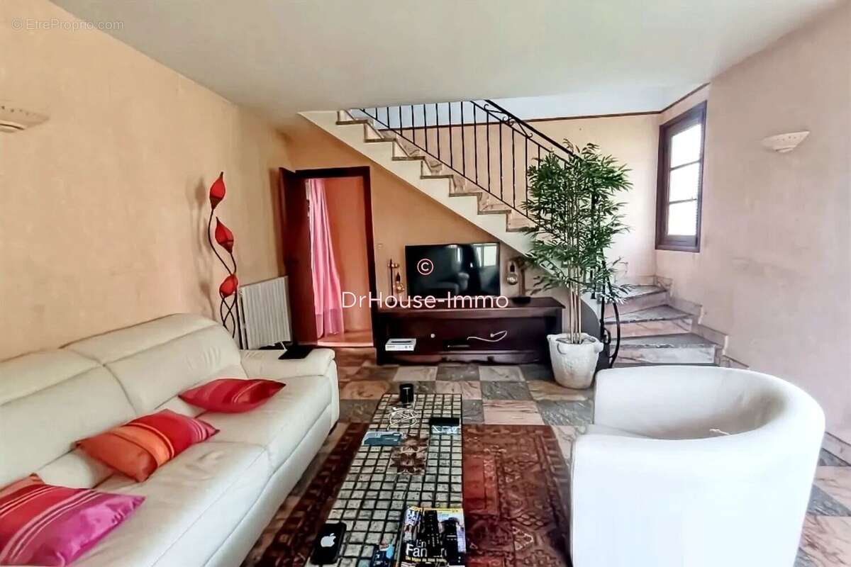 Maison 120 m² à Arette  - photo 22
