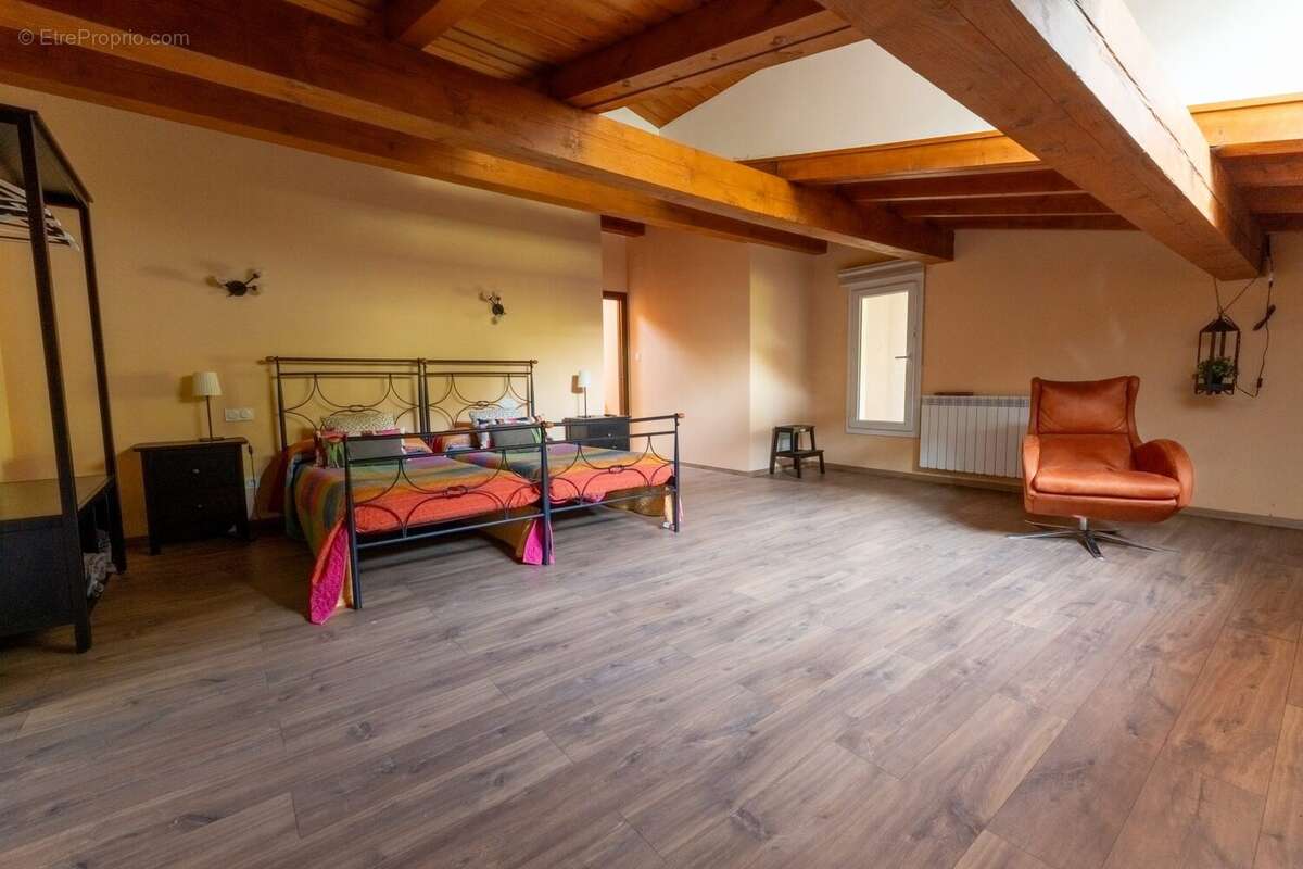 Maison 155 m² à Biriatou  - photo 7
