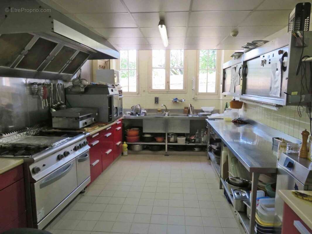 Maison à MAILLY-LE-CHATEAU