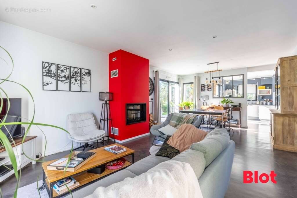 Maison à BAIN-DE-BRETAGNE